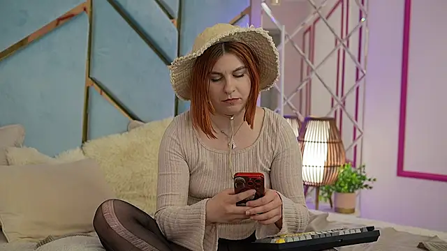 Snapshot of GingerPinky chatting on 15, 6, 2026 GingerPinky online show from 15, 6, 2026