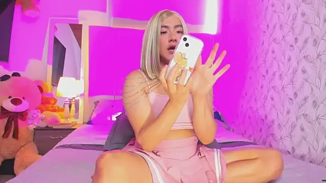 TaylorSweetI online show from 15, 2, 2026