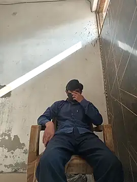 Snapshot of Niteenku chatting on 15, 4, 2026 Niteenku online show from 15, 4, 2026