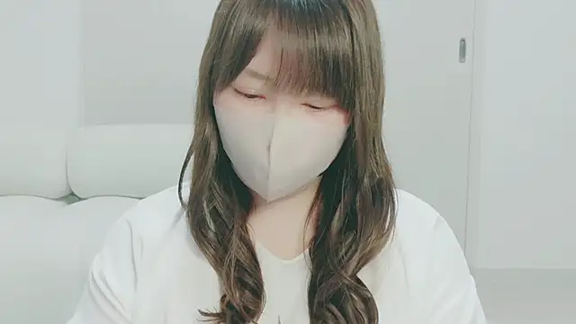 yuyuchan   online show from 15, 5, 2026