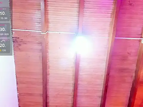 Kittymoretti online show from 8, 4, 2026