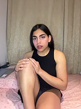 Snapshot of ketty_hott chatting on 15, 1, 2026 ketty hott online show from 15, 1, 2026