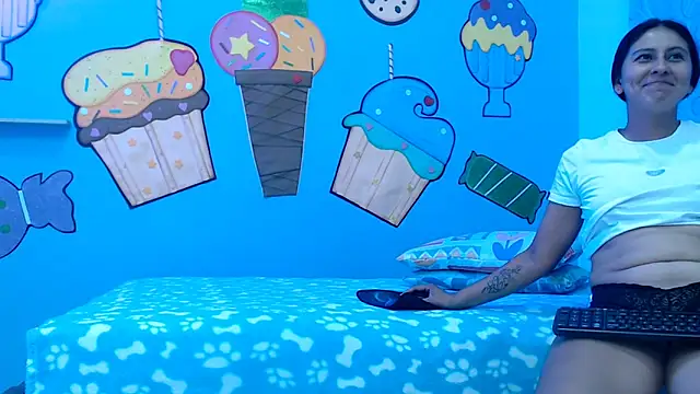 NOVAHOT98 online show from 28, 2, 2026