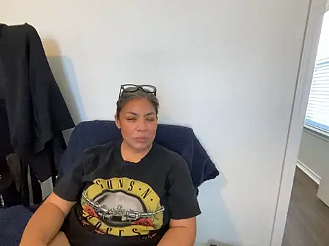 Snapshot of BettyWhispers chatting on 18, 1, 2026 BettyWhispers online show from 18, 1, 2026