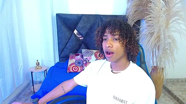 angelll18  online show from 25, 3, 2026