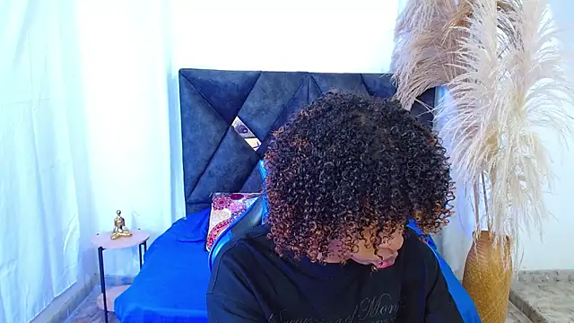 angelll18  online show from 28, 3, 2026