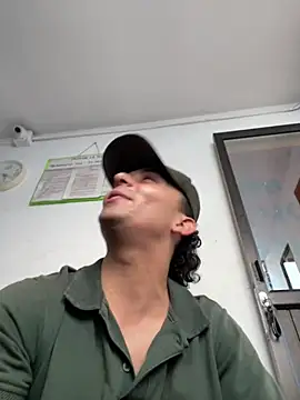 Snapshot of jamess_0 chatting on 30, 5, 2026 jamess 0 online show from 30, 5, 2026