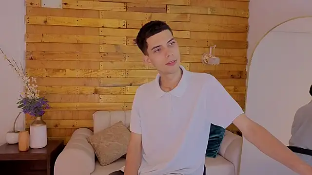 prettyboyy 13 online show from 15, 1, 2026