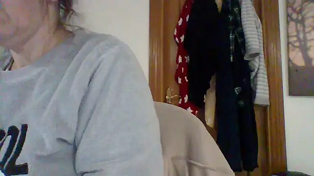 Lunamaya7 online show from 7, 1, 2026