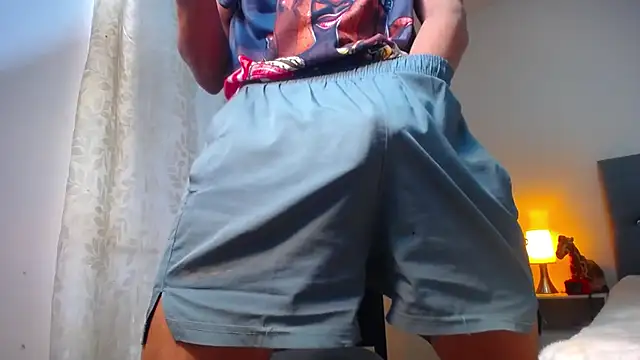 Snapshot of TOMBOYSEXX chatting on 23, 4, 2026 TOMBOYSEXX online show from 23, 4, 2026