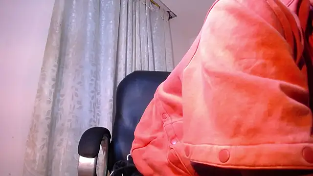 TOMBOYSEXX online show from 17, 6, 2026