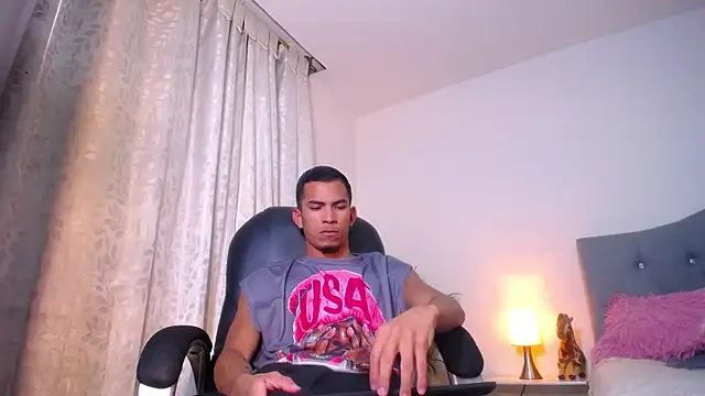 TOMBOYSEXX online show from 19, 6, 2026