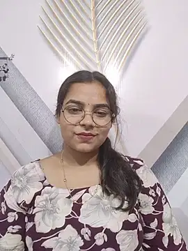 Snapshot of Himani_0122 chatting on 7, 7, 2026 Himani 0122 online show from 7, 7, 2026