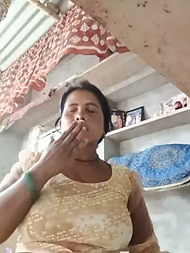 Shreya pandit online show from 3, 6, 2026
