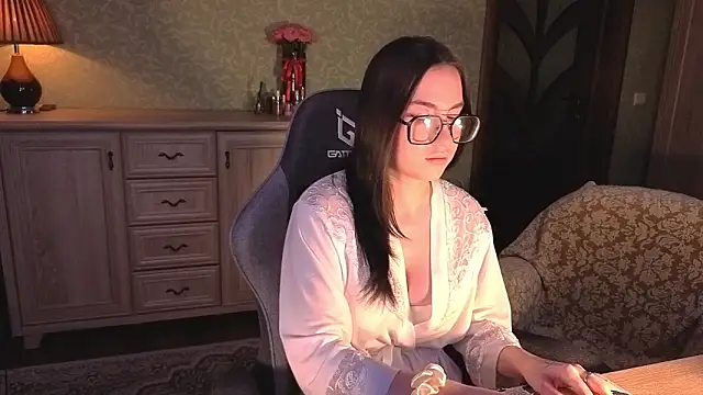 Snapshot of AnneAverry chatting on 18, 2, 2026 AnneAverry online show from 18, 2, 2026