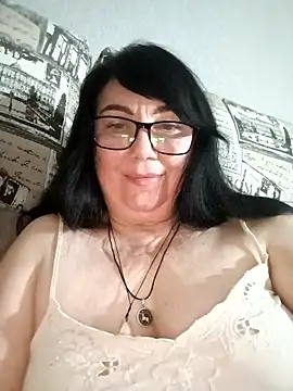 MariSwan222 online show from 4, 4, 2026