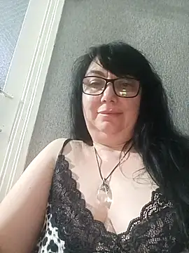 MariSwan222 online show from 2, 7, 2026