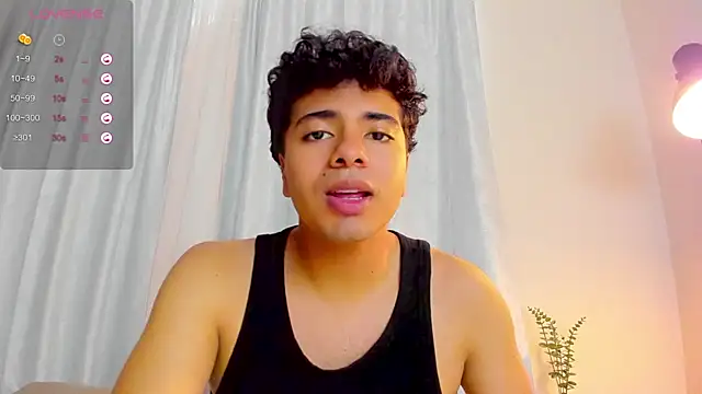 Snapshot of cherry_blossom77 chatting on 15, 1, 2026 cherry blossom77 online show from 15, 1, 2026