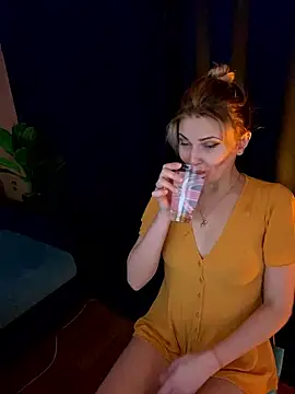 Snapshot of WetHotMilfaa chatting on 10, 1, 2026 WetHotMilfaa online show from 10, 1, 2026