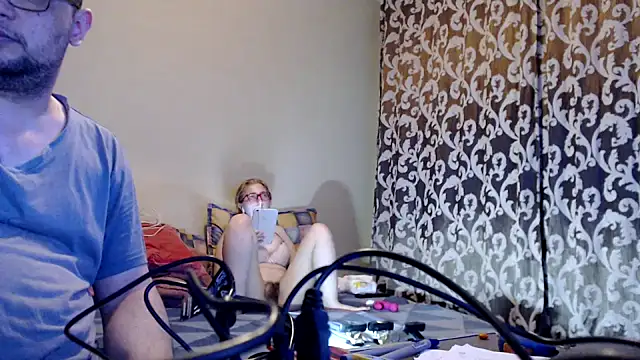 yunis32 online show from 23, 1, 2025