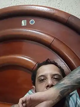 Snapshot of nando_33 chatting on 16, 5, 2026 nando 33 online show from 16, 5, 2026