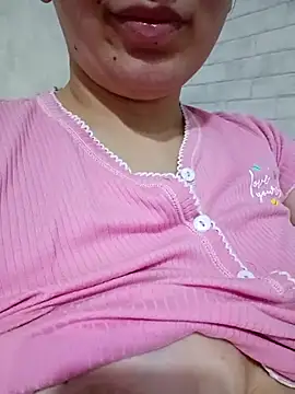 Emilyhomegirl1 online show from 2, 2, 2026