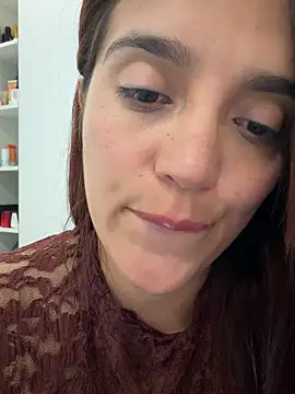 lara beker online show from 30, 4, 2026
