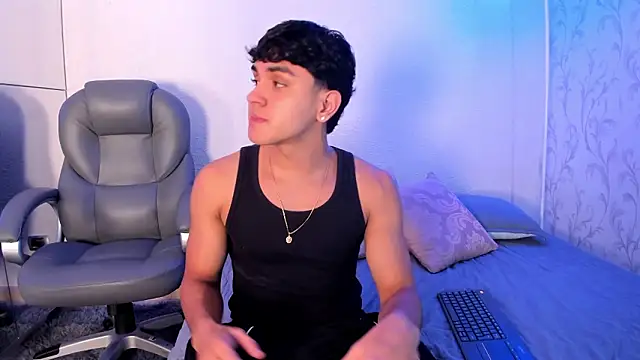  TaylorBlack online show from 5, 2, 2026