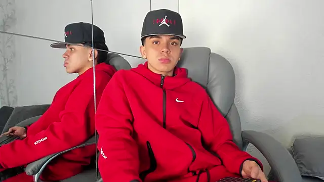  TaylorBlack online show from 7, 4, 2026