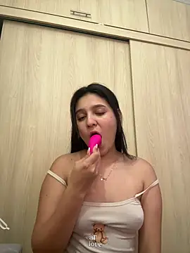 Snapshot of Camila_sanchez25 chatting on 4, 2, 2026 Camila sanchez25 online show from 4, 2, 2026