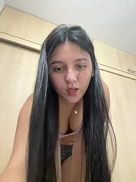 Snapshot of Camila_sanchez25 chatting on 6, 2, 2026 Camila sanchez25 online show from 6, 2, 2026