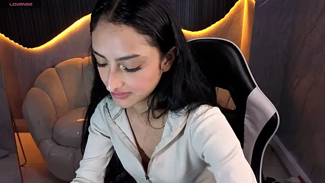 Tifany Tx online show from 15, 4, 2026