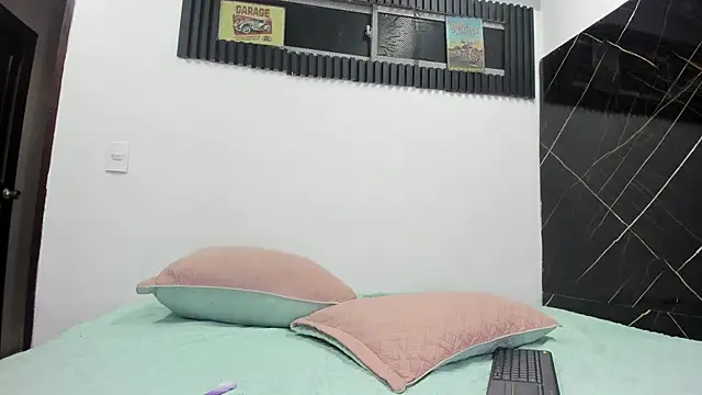 Emer santos online show from 5, 3, 2026