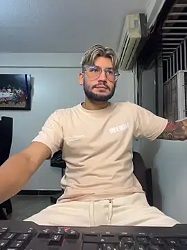 thedragonboyxxx online show from 25, 3, 2026