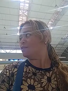 Snapshot of Tinkerbell0920 chatting on 10, 4, 2026 Tinkerbell0920 online show from 10, 4, 2026