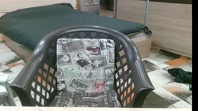 Snapshot of alieninhumanbody1 chatting on 8, 1, 2026 alieninhumanbody1 online show from 8, 1, 2026