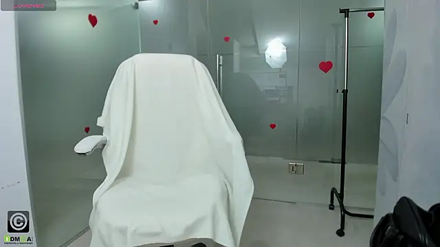 Snapshot of missdominna chatting on 4, 2, 2026 missdominna online show from 4, 2, 2026