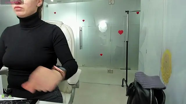 Snapshot of missdominna chatting on 14, 2, 2026 missdominna online show from 14, 2, 2026