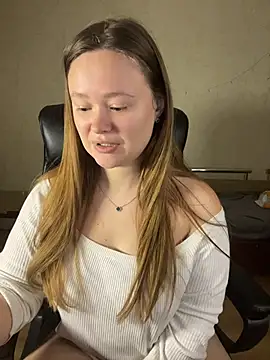 CaramelleSugarr online show from 14, 4, 2026