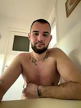 Snapshot of LunaFoxTip chatting on 10, 1, 2026 LunaFoxTip online show from 10, 1, 2026