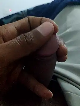 Snapshot of padosi_girl chatting on 11, 2, 2026 padosi girl online show from 11, 2, 2026