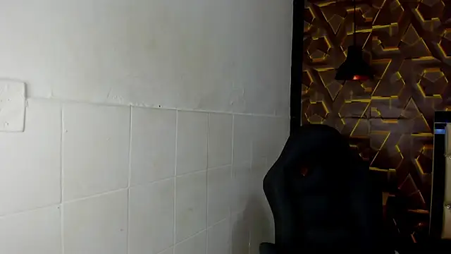 Snapshot of Red_kittyy chatting on 7, 1, 2026 Red kittyy online show from 7, 1, 2026