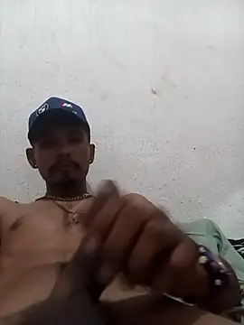 Leonidasz13auh online show from 22, 2, 2026