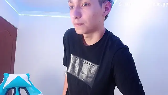 Snapshot of harry_jonshon69 chatting on 18, 1, 2026 harry jonshon69 online show from 18, 1, 2026