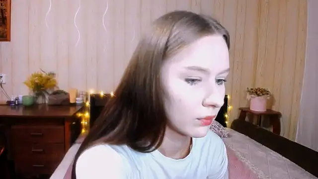 chloe wifey online show from 13, 3, 2026