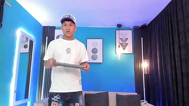 Oficial KingOfHeavens online show from 2, 4, 2026