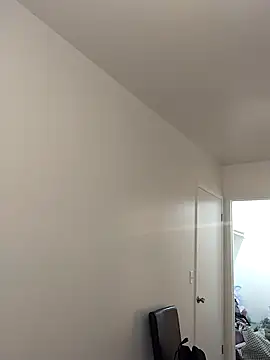 Snapshot of AverageAnt_ chatting on 17, 2, 2026 AverageAnt online show from 17, 2, 2026