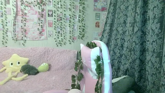 MysticYumiko online show from 5, 2, 2026