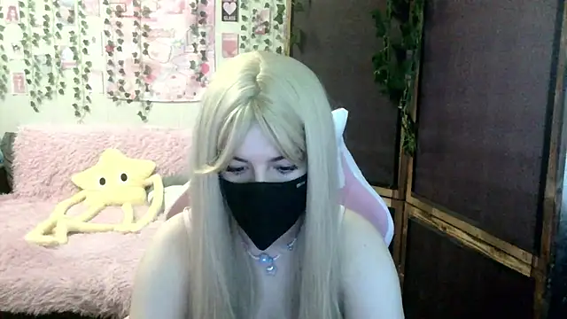 MysticYumiko online show from 20, 4, 2026