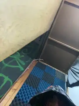 baby young online show from 21, 12, 2025